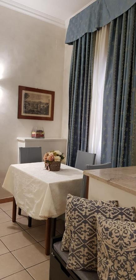 Apartment Julia Guesthouse Rome Exterior photo
