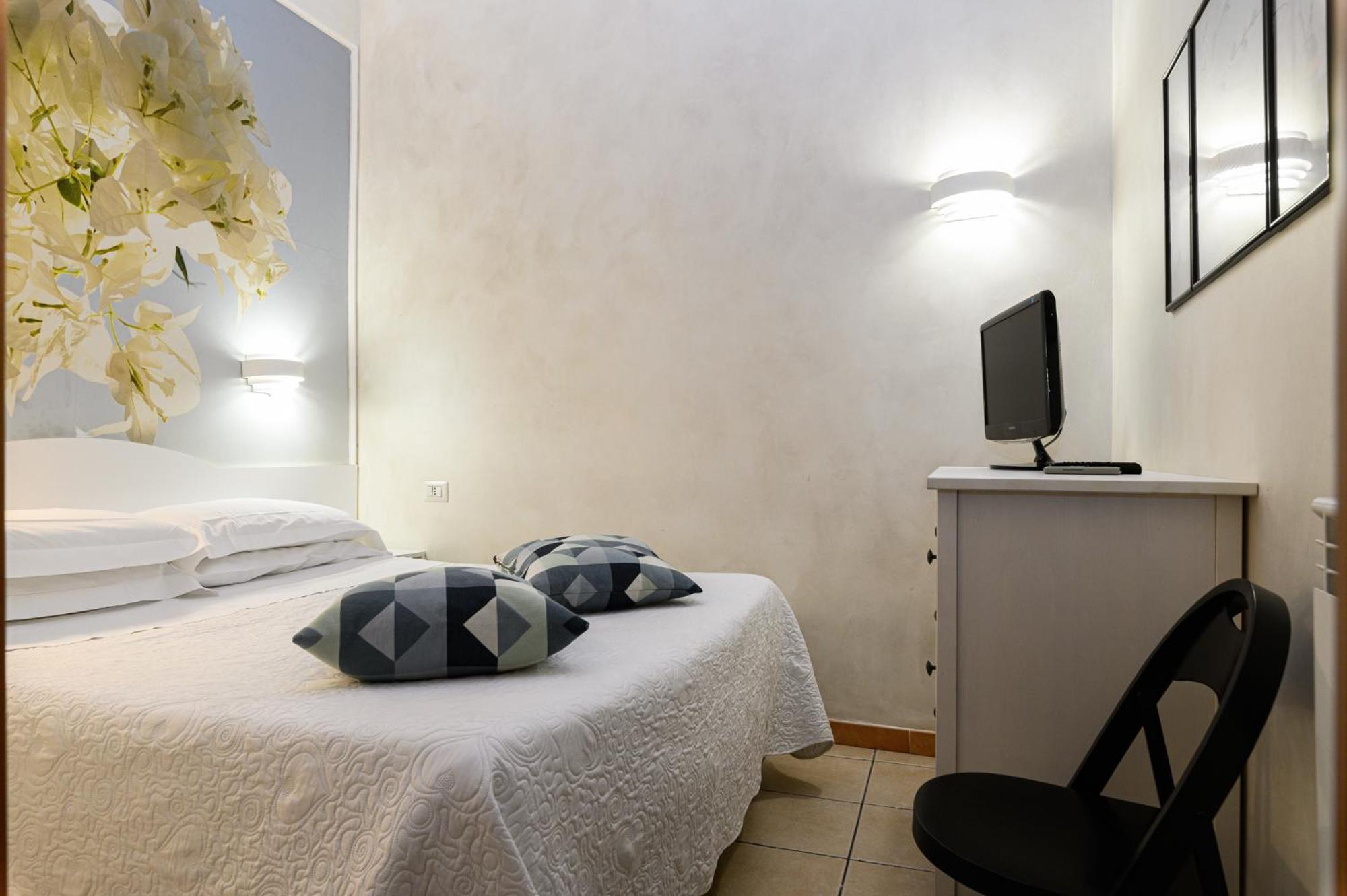 Apartment Julia Guesthouse Rome Exterior photo