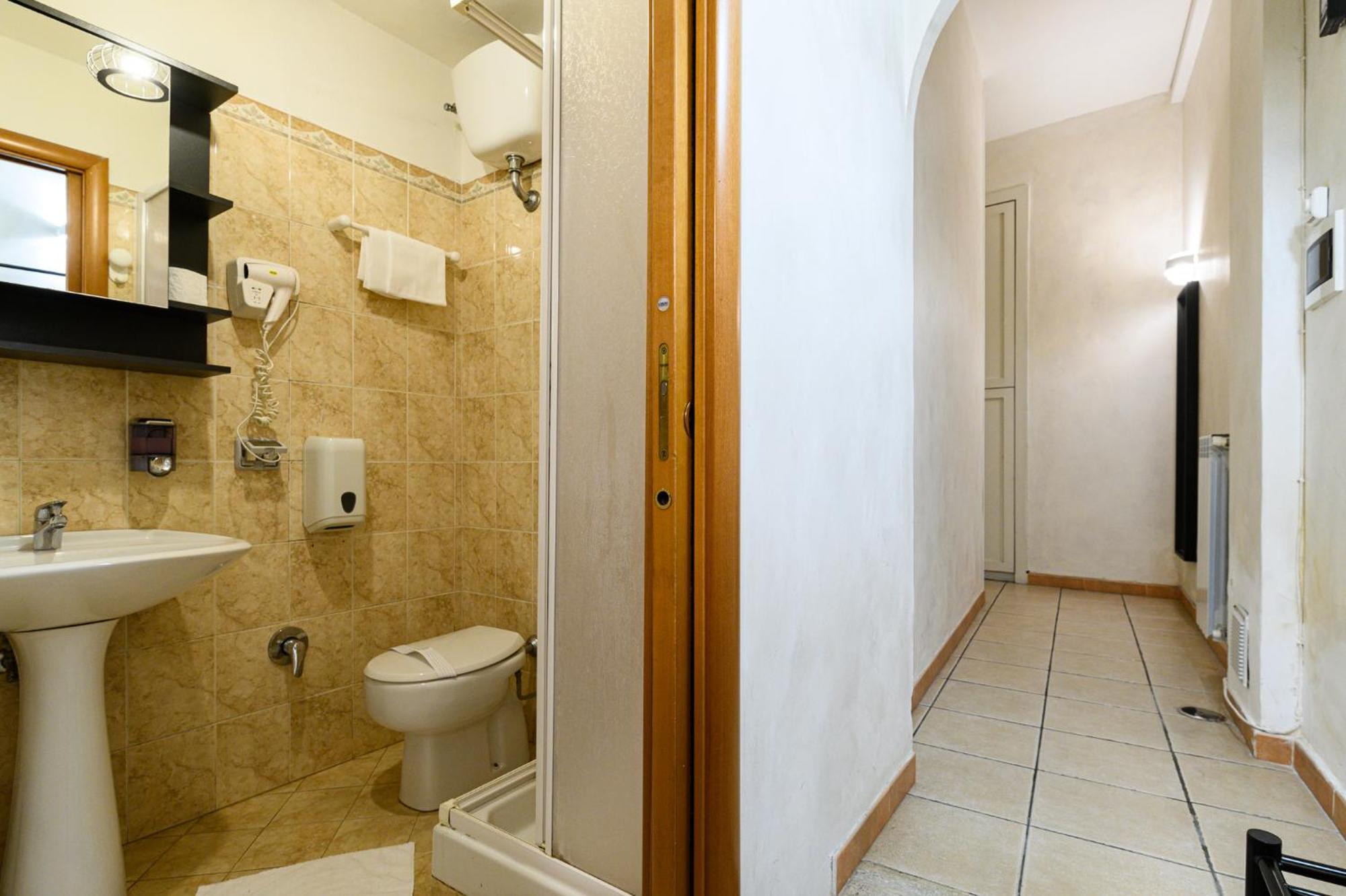 Apartment Julia Guesthouse Rome Exterior photo