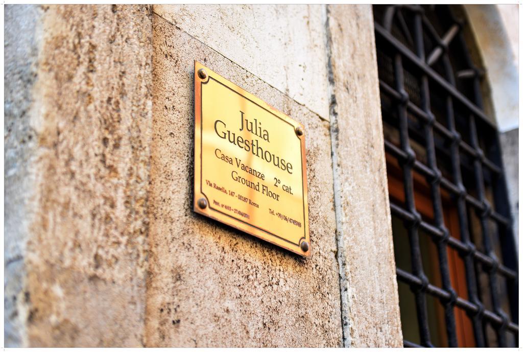 Apartment Julia Guesthouse Rome Exterior photo